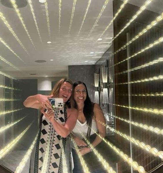 Natalie and Monica — a moment of aliveness (7)